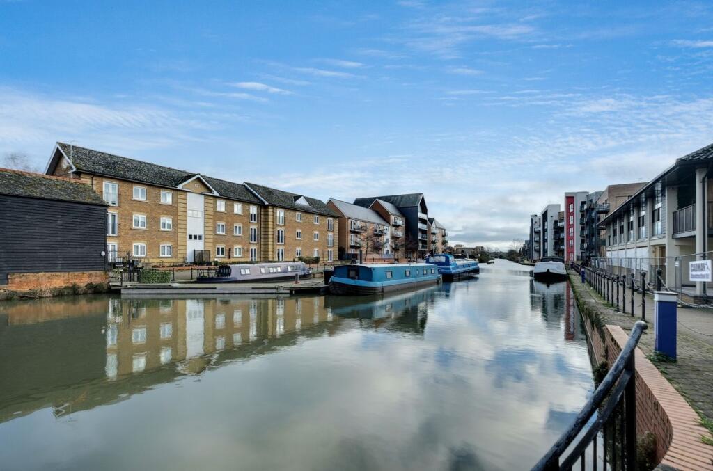 Main image of property: Wharf Road, Chelmsford, CM2