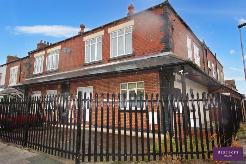 Main image of property: 84 High Street, Thurnscoe