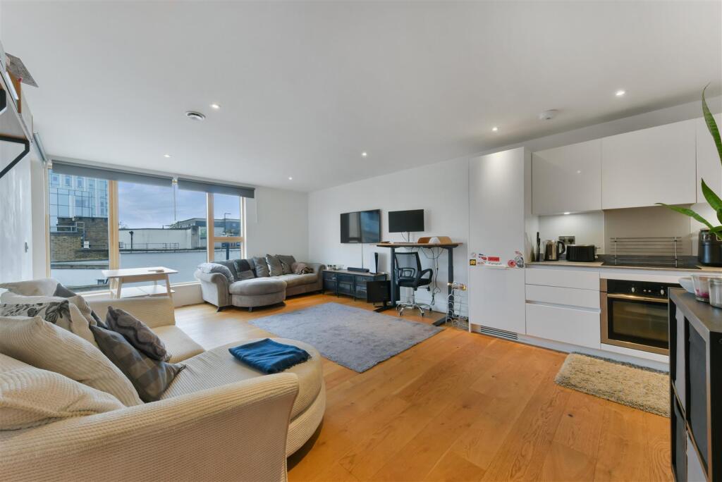 Main image of property: Cavendish Road, Colliers Wood