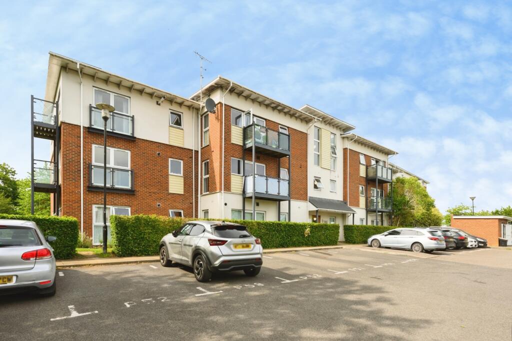 Main image of property: Park View Road, Leatherhead, Surrey, KT22