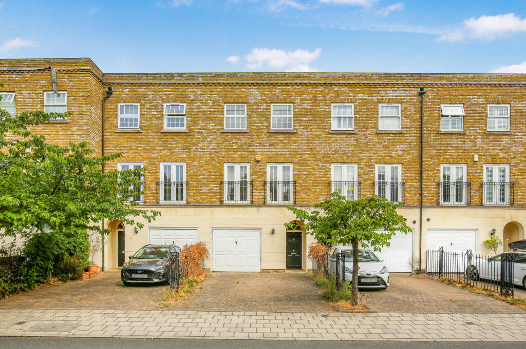 Main image of property: Chadwick Place, Kingston, KT6