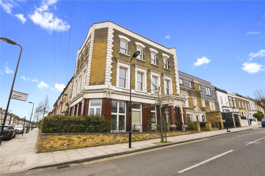 Main image of property: Glyn Road, Hackney, London, E5