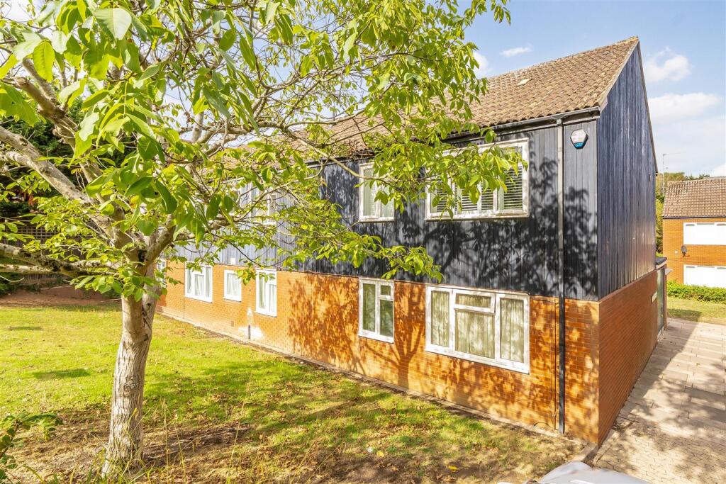 Main image of property: Hetherington Way, Ickenham, UB10