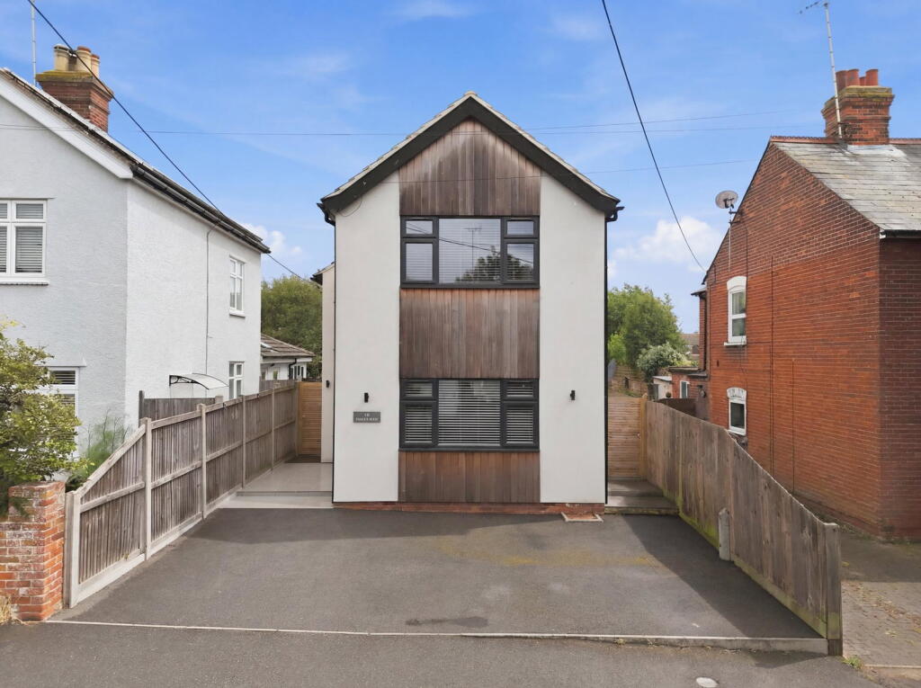 Main image of property: St. Peters Road, West Mersea, Colchester, CO5 8LJ