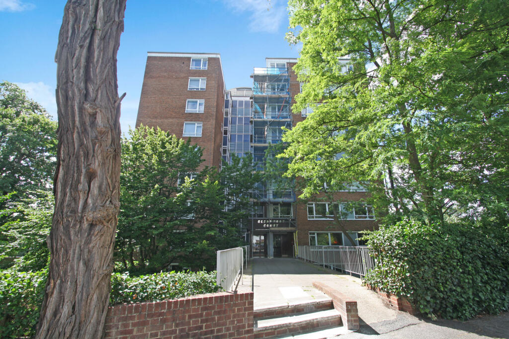 Main image of property: Farquhar Road, SE19