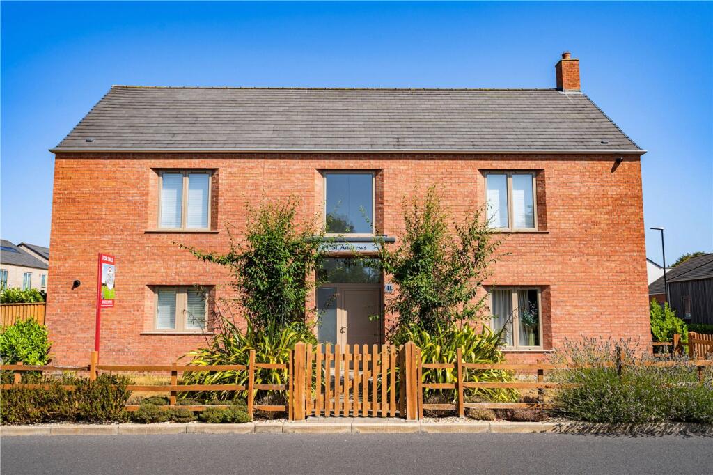 Main image of property: Humberston, Grimsby, DN36