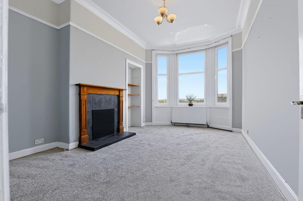 Main image of property: 1/2, 2178, Dumbarton Road, Yoker, Glasgow, G14 0JJ