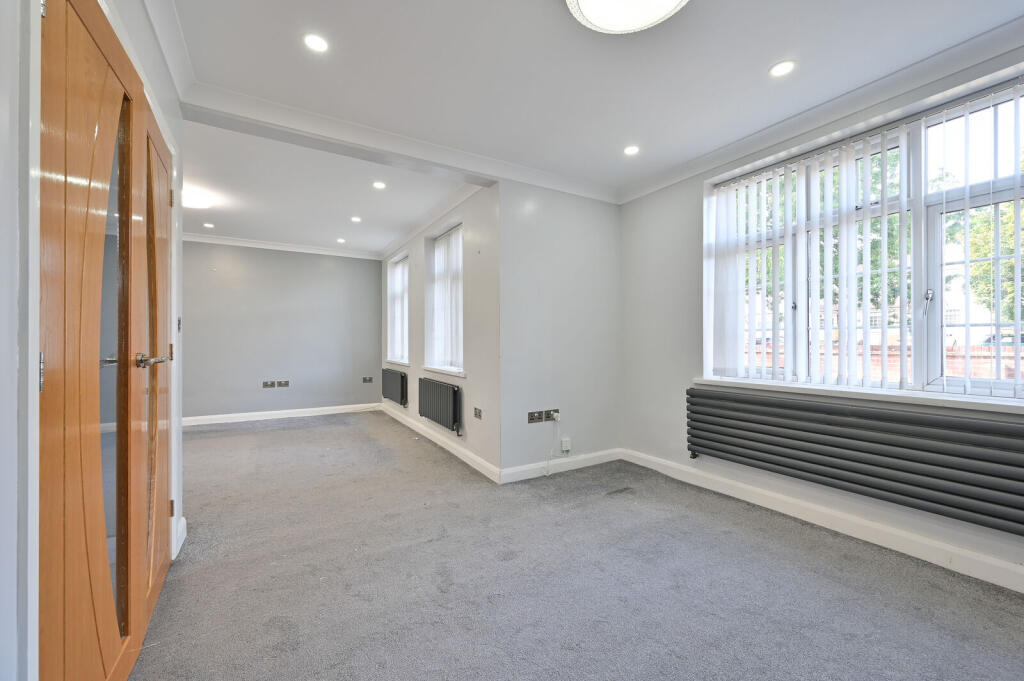 Main image of property: The Harebreaks, WD24, Watford, WD24