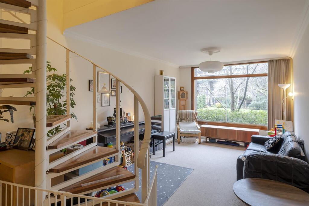 Main image of property: Brandon Mews, Barbican, London