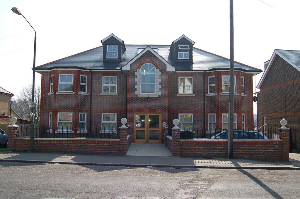 Main image of property: Ashmead Heights, 27-29 Ashenground Road