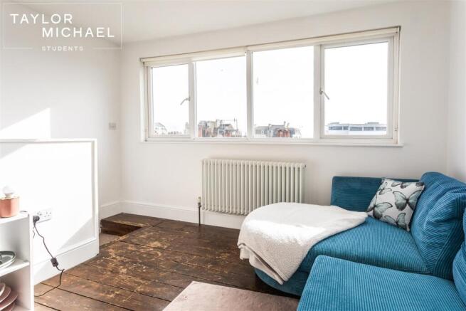 Upper Mais Living Room