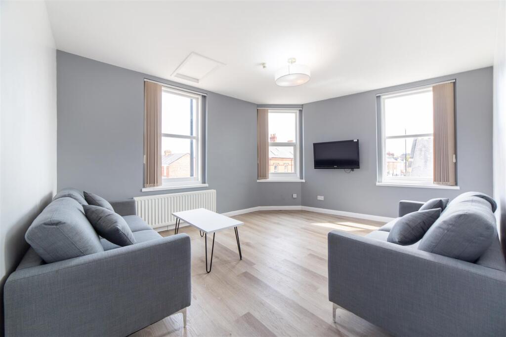 Main image of property: £116ppw Heaton Road, Heaton, NE6