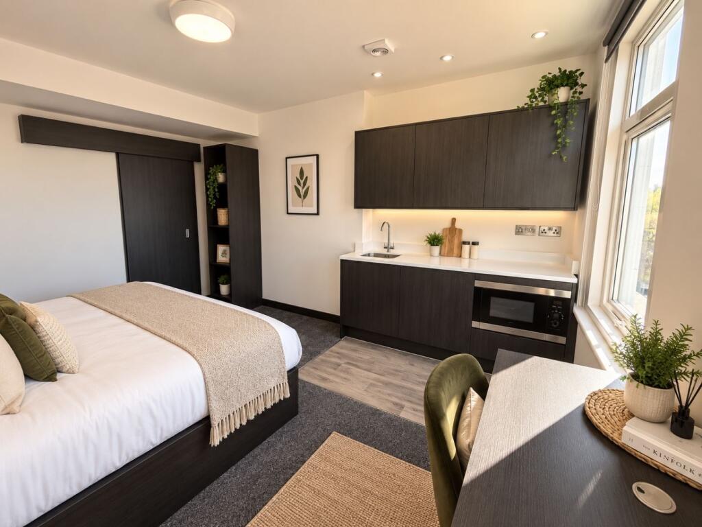 Main image of property: Regent Street, Nottingham, Long Eaton, NG10