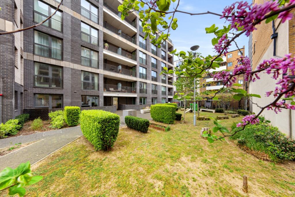 Main image of property: Ratcliffe Cross Street London E1