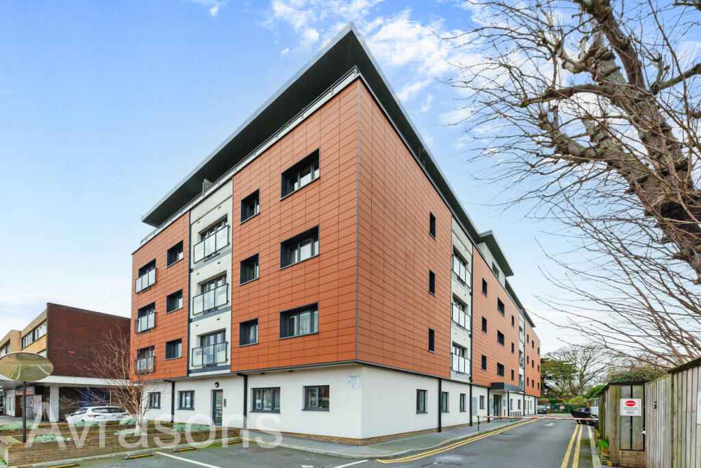 Main image of property: London Road, CR4