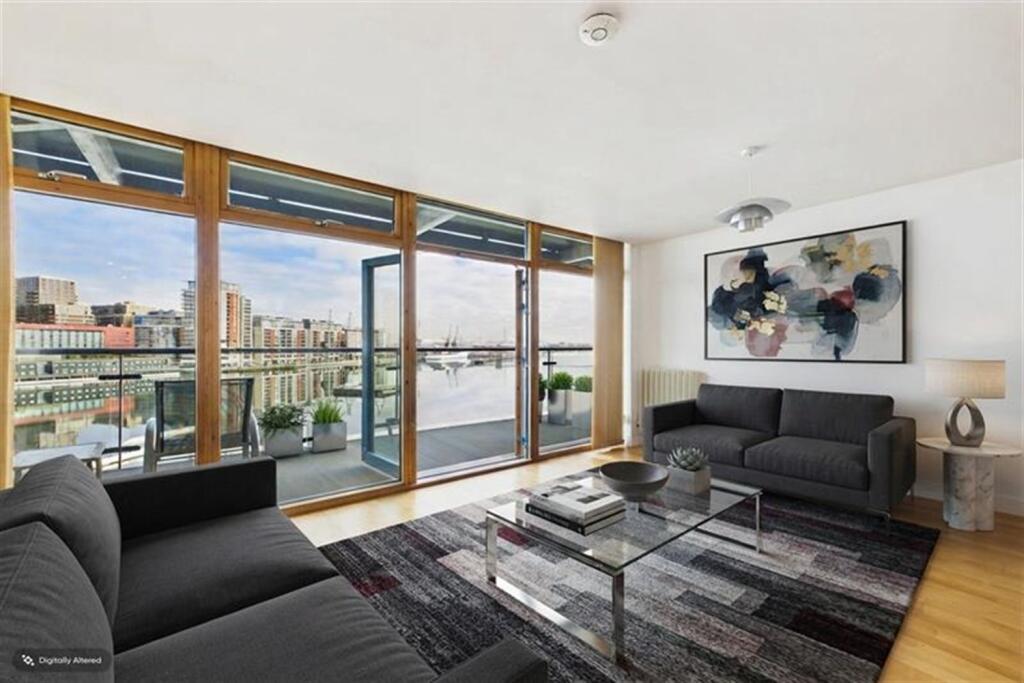 Main image of property: Western Beach Apartments, E16
