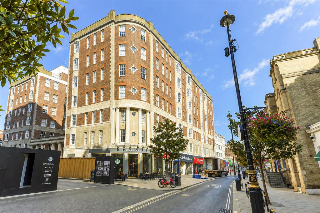 Main image of property: Queensway, London