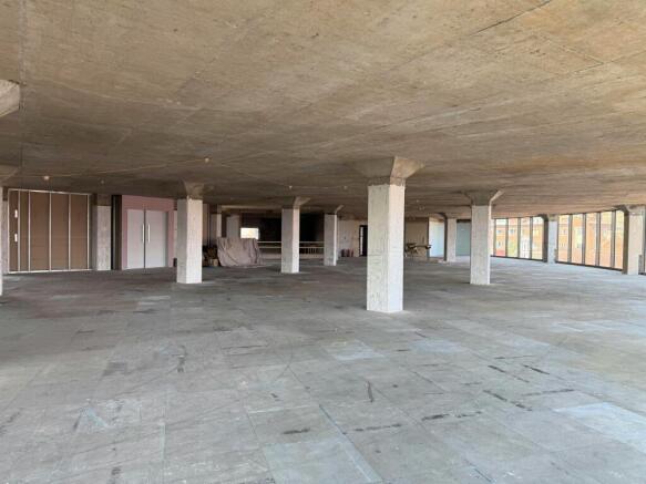 Monocle Office Space - Empty Floor 2