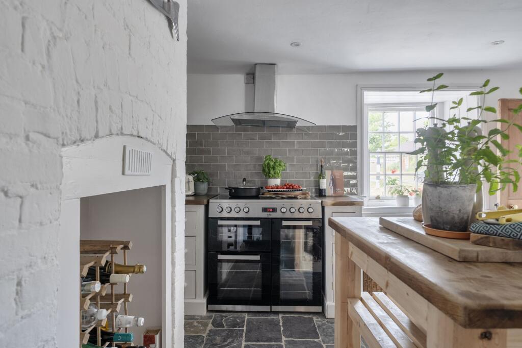 Main image of property: 4 The Pound, Haxton, SP4