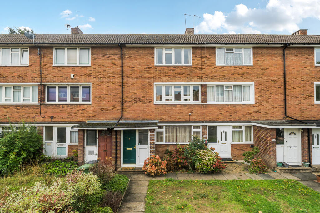 Main image of property: Lyme Farm Road, Lee