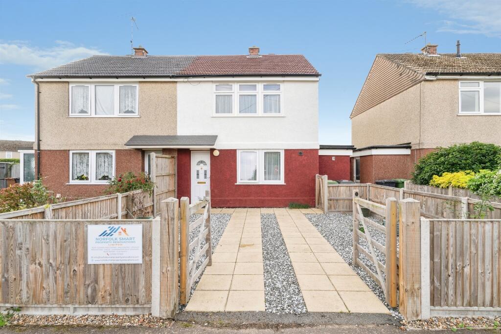 Main image of property: Elizabeth Crescent, Holt