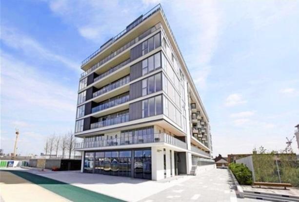 Main image of property: River Gardens Walk, London, SE10