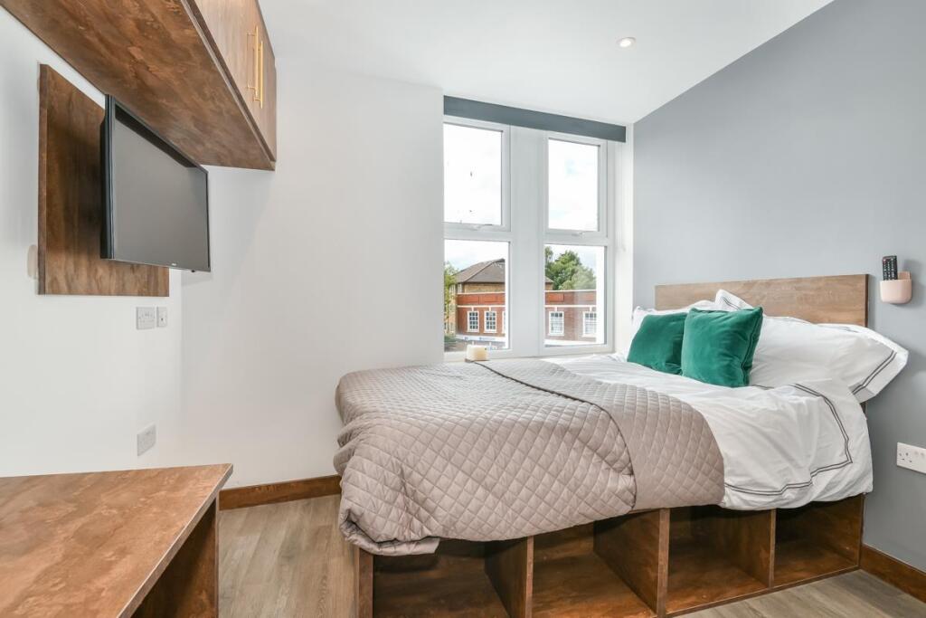 Main image of property: George Lane, South Woodford