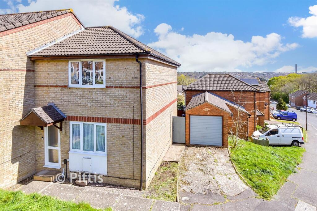 Main image of property: Nelson Court, Cowes, Isle of Wight