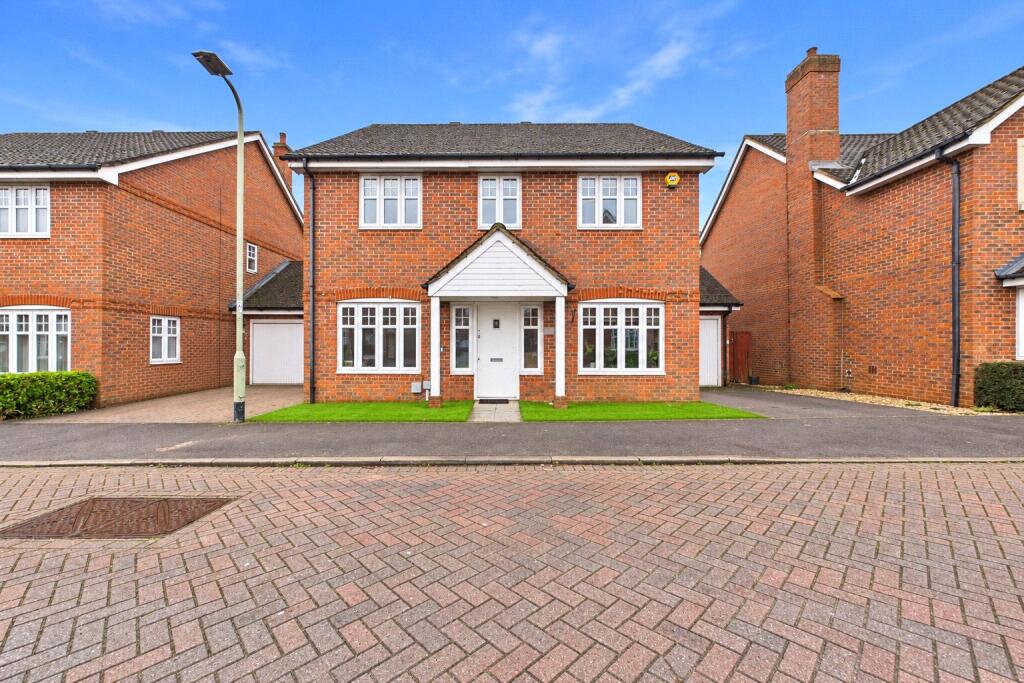 Main image of property: Skylark Way, Shinfield, Reading, Berkshire, RG2