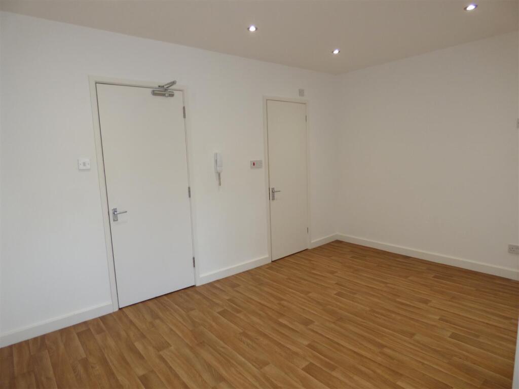 Main image of property: Market Place, Long Eaton, NG10 1LS