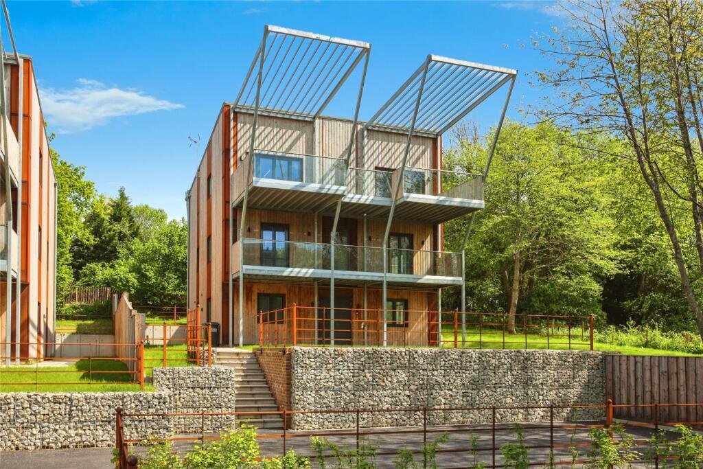Main image of property: Flimwell Park, Wadhurst