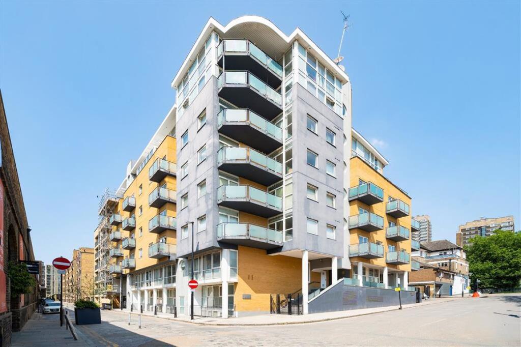 Main image of property: Artichoke Hill, Wapping