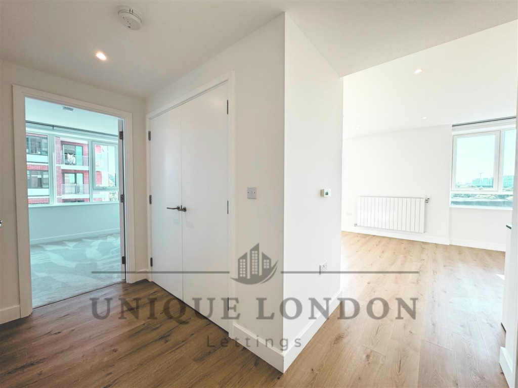 Main image of property: Hopper House, Pettman Crescent, London
