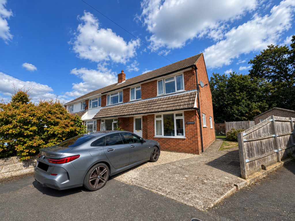 Main image of property: Kelvin Grove, Netley Abbey