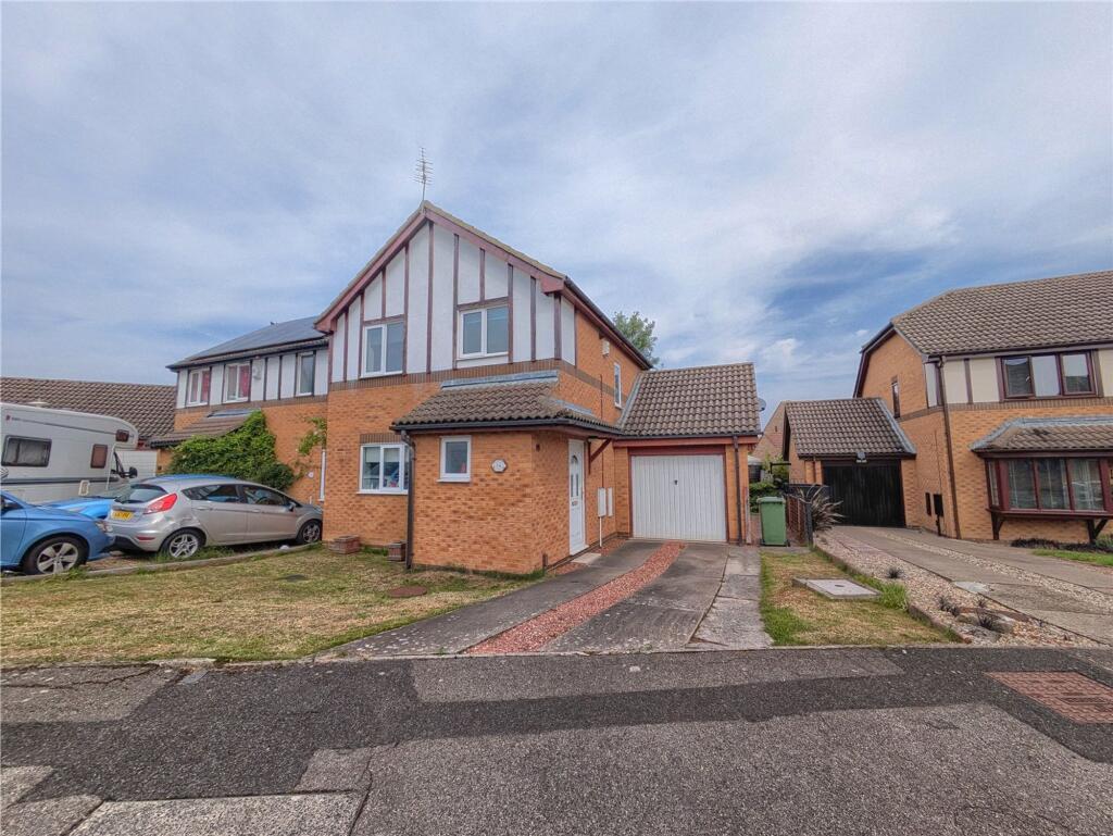 Main image of property: Stoneacre Avenue, Ingleby Barwick, TS17