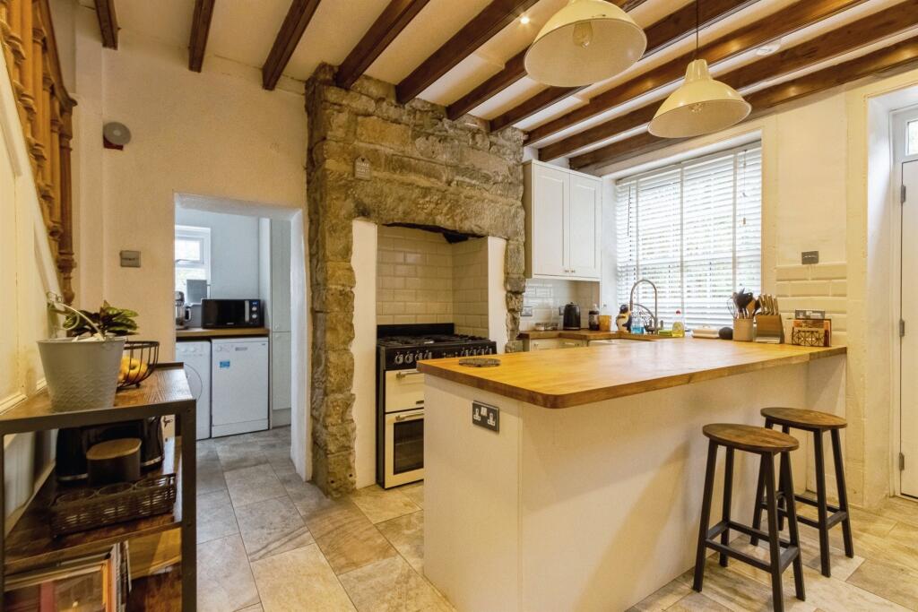 Main image of property: Pottery Lane, Woodlesford, Leeds