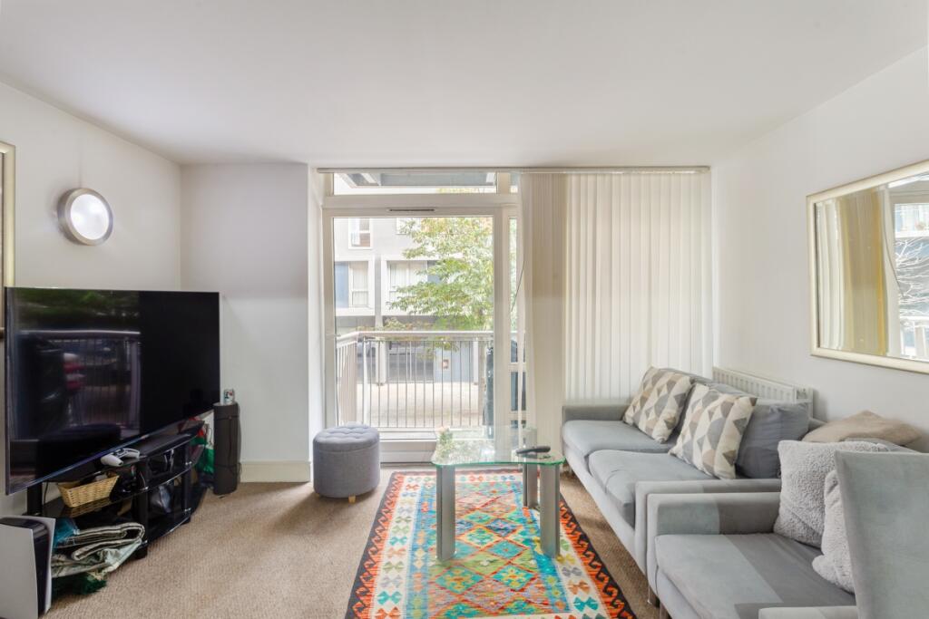 Main image of property: Cassilis Road, E14
