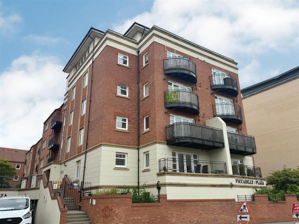 Main image of property: Trafalgar House, Piccadilly, York