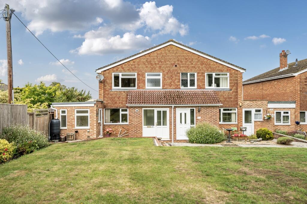 Main image of property: Field Gardens, East Challow