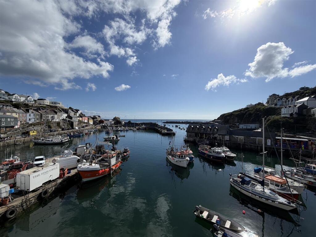 Main image of property: Middle Wharf, Mevagissey, St. Austell