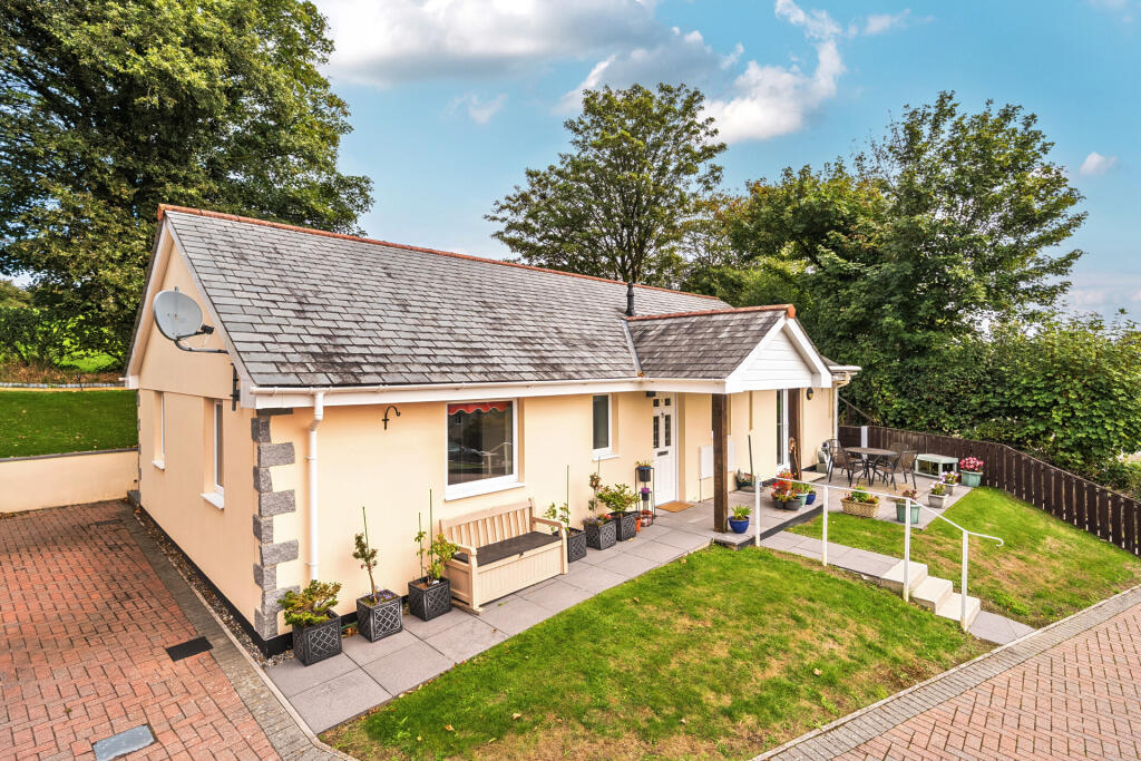 Main image of property: The Laurels, St. Anns Chapel, Gunnislake, Cornwall
