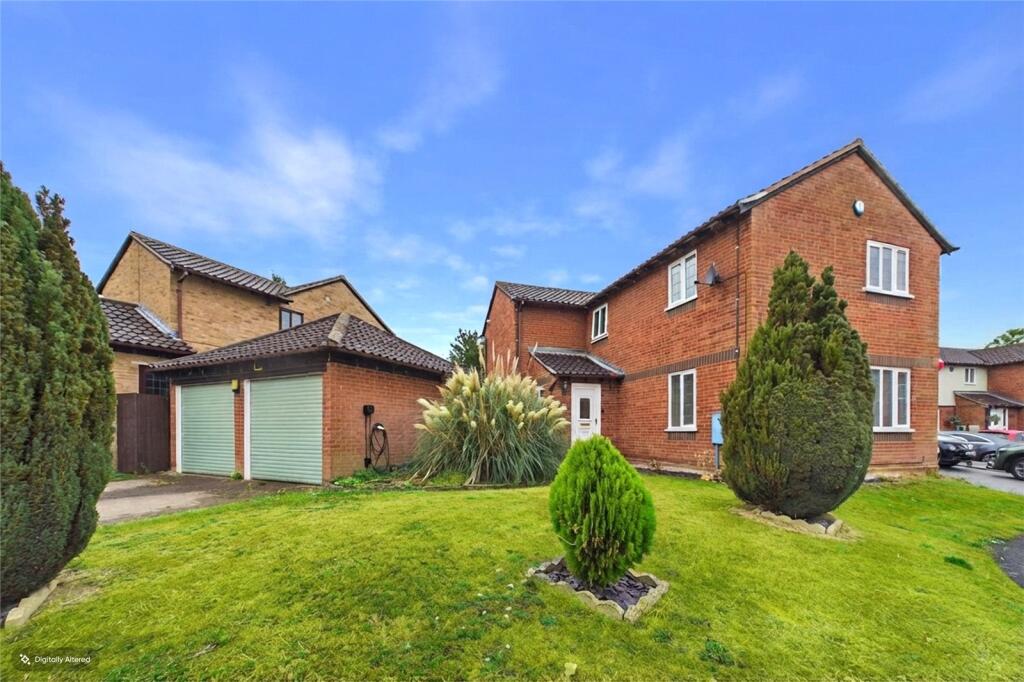 Main image of property: Provence Court, St Giles Park, Northampton, Northamptonshire, NN5