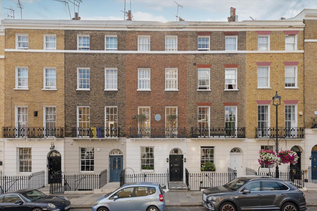 Main image of property: Albion Street, Hyde Park, London, W2.