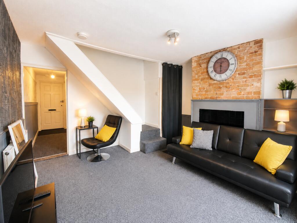 Main image of property: 4 Bedroom Student Home - 66 St. Peters Place, City Centre