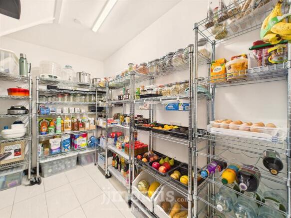 Pantry/Storage