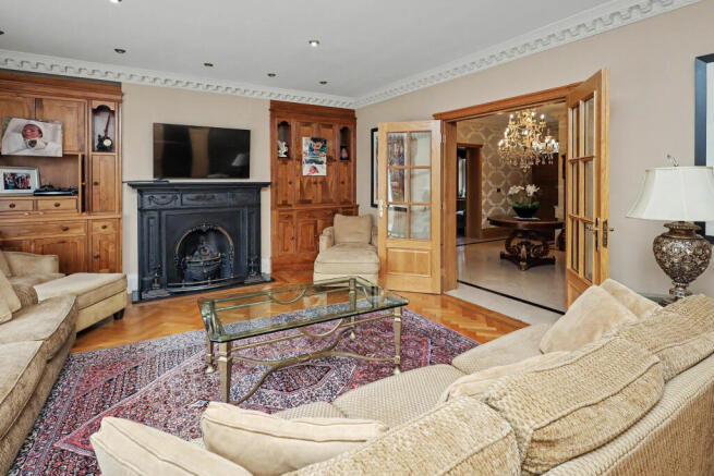 4 Beech Hill, Barnet, EN4 0JP