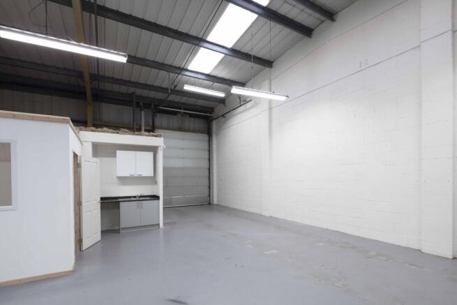 Gallery Image #7 for gbwest07 - Westlink Business Park - 1655