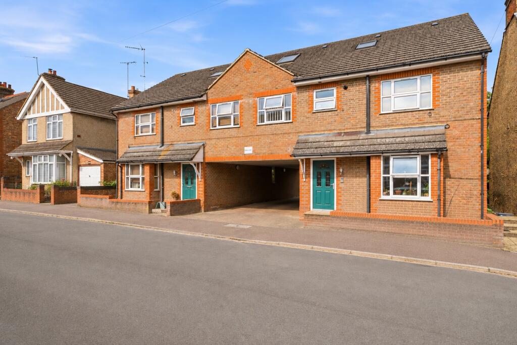 Main image of property: Royston Road, St. Albans, Hertfordshire, AL1