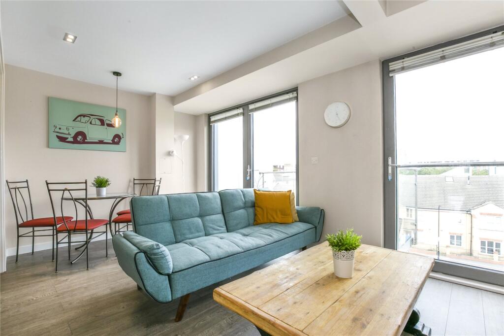 Main image of property: Mintern Street, London, N1
