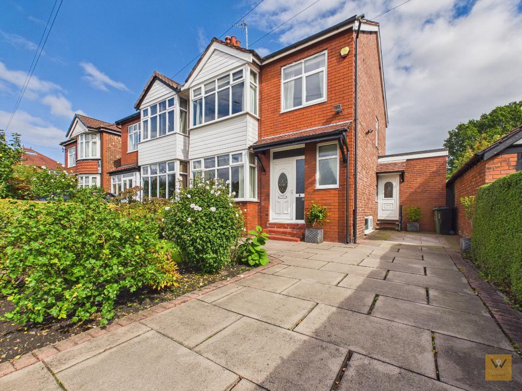 Main image of property: Dialstone Lane, Great Moor, Stockport, SK2 6AU